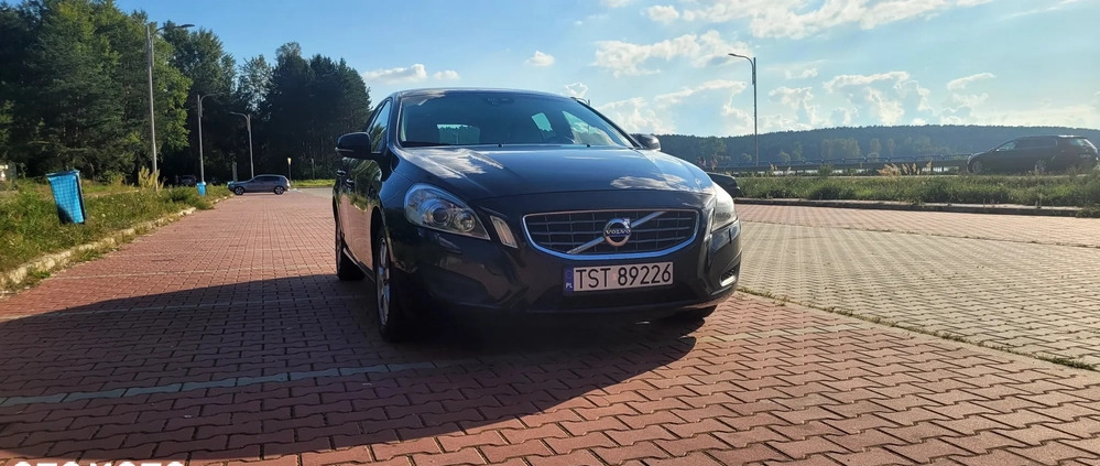 Volvo V60 cena 32900 przebieg: 210000, rok produkcji 2011 z Dolsk małe 56